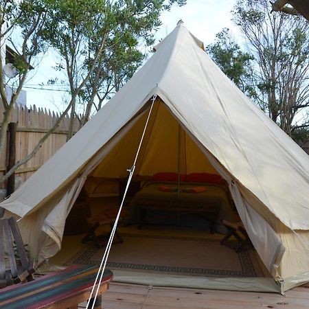 לה פלומה La Brujula Hostel מראה חיצוני תמונה