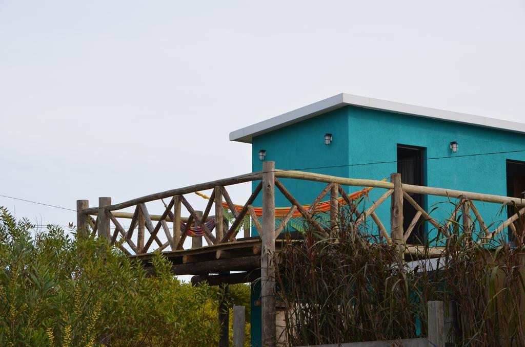 לה פלומה La Brujula Hostel מראה חיצוני תמונה