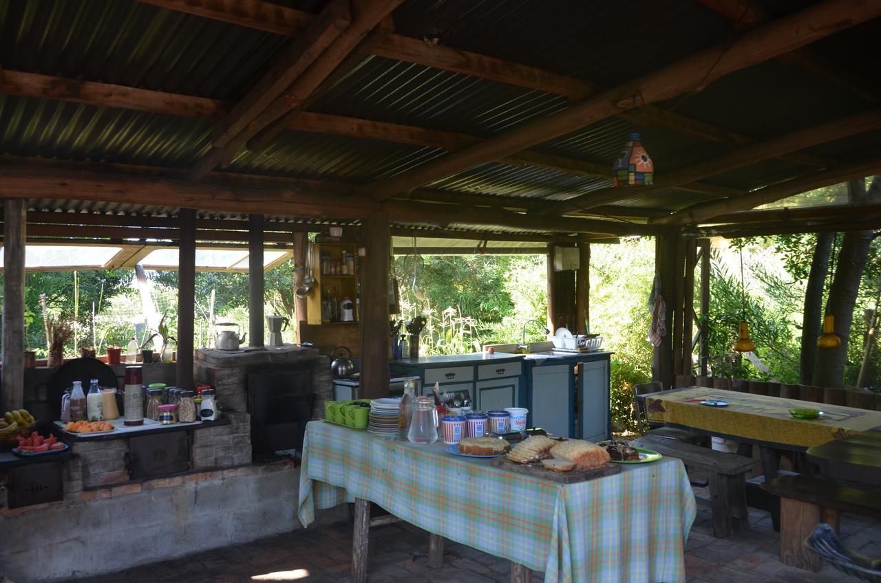 לה פלומה La Brujula Hostel מראה חיצוני תמונה