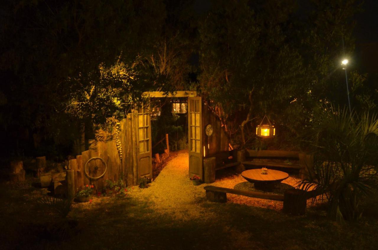 לה פלומה La Brujula Hostel מראה חיצוני תמונה